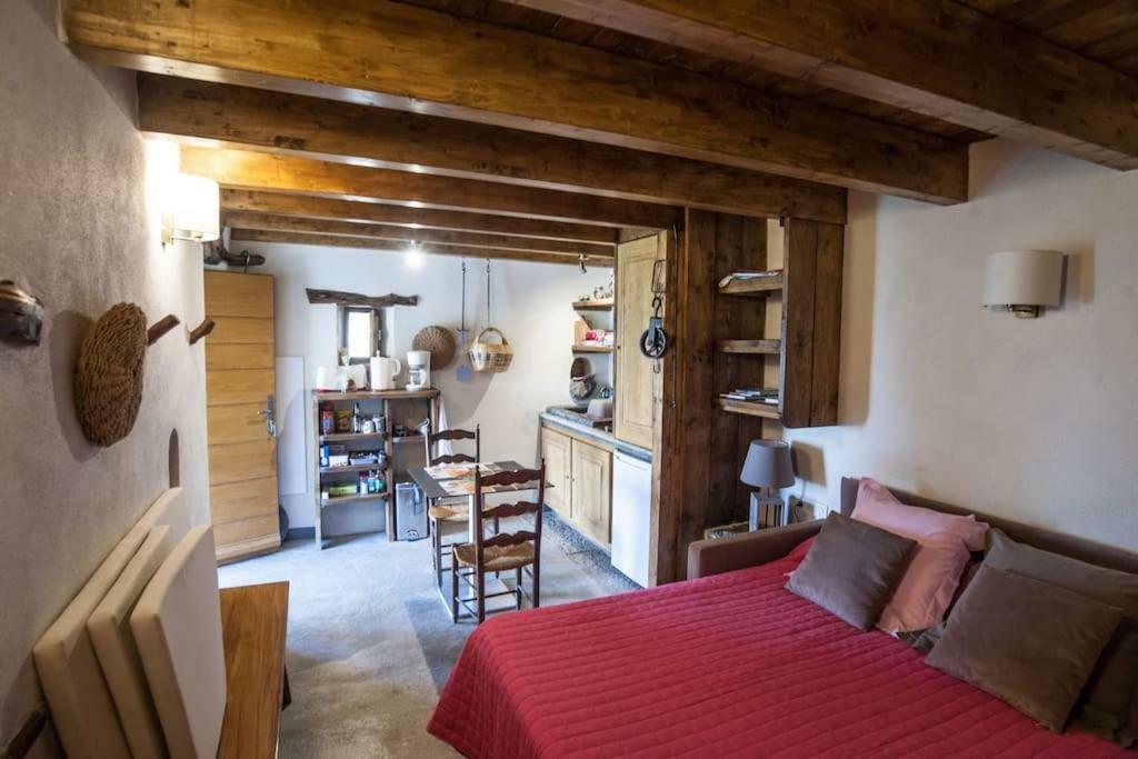 Les Bergeries "Le Figuier" Hotel Omessa Eksteriør billede